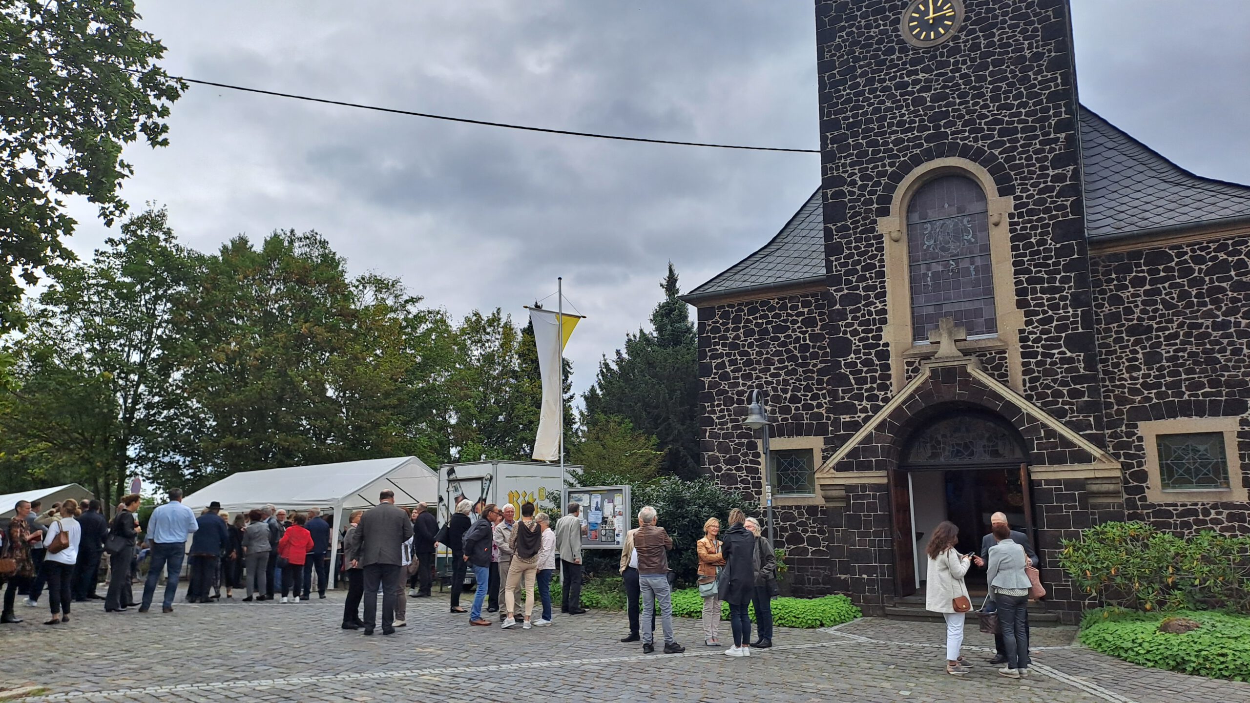 Kapellenfest 100 Jahre St. Margaretha Wolken